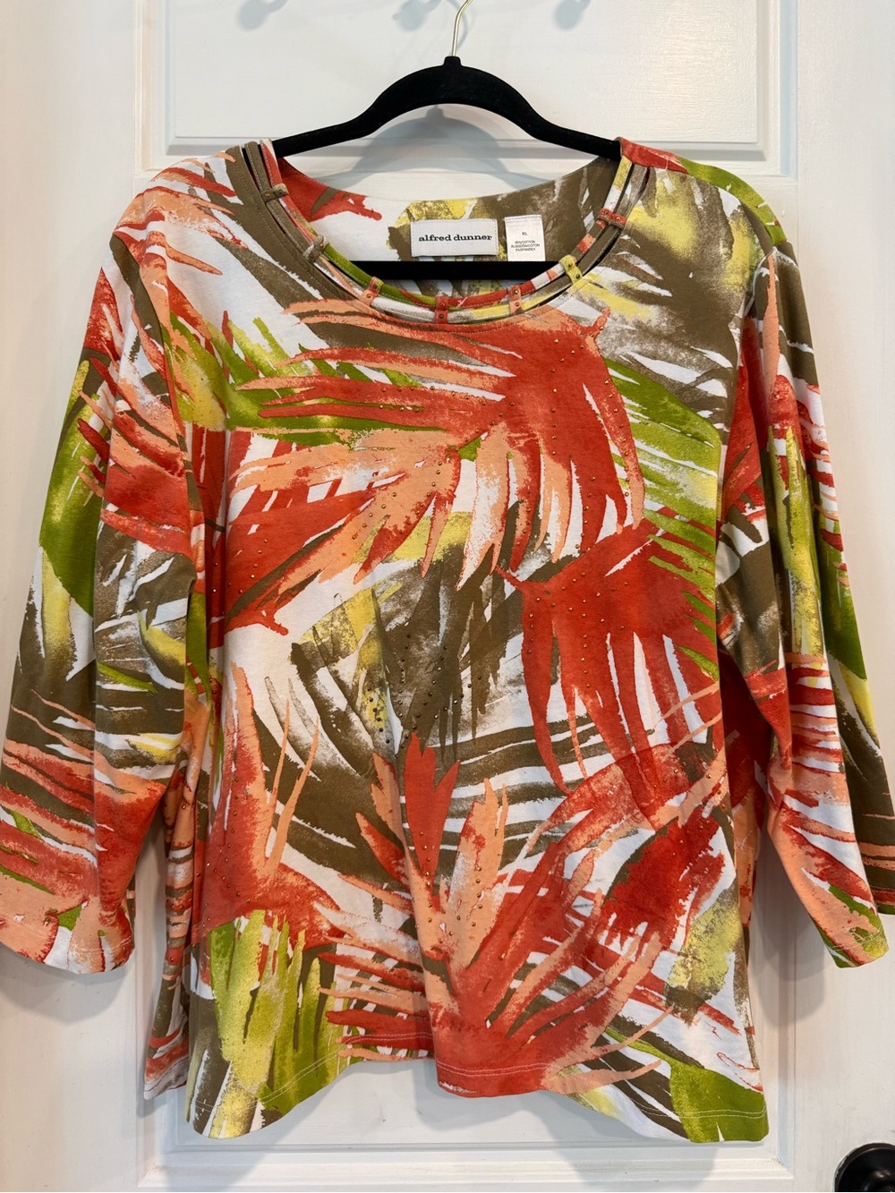 Alfred Dunner XL Tropical Palm Print Rhinestone Embellished 3/4 Sleeve Top